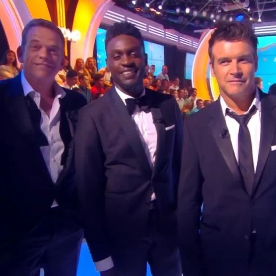 http://www.corneillefans.net/2015/09/corneille-garou-et-roch-voisine-tpmp.html