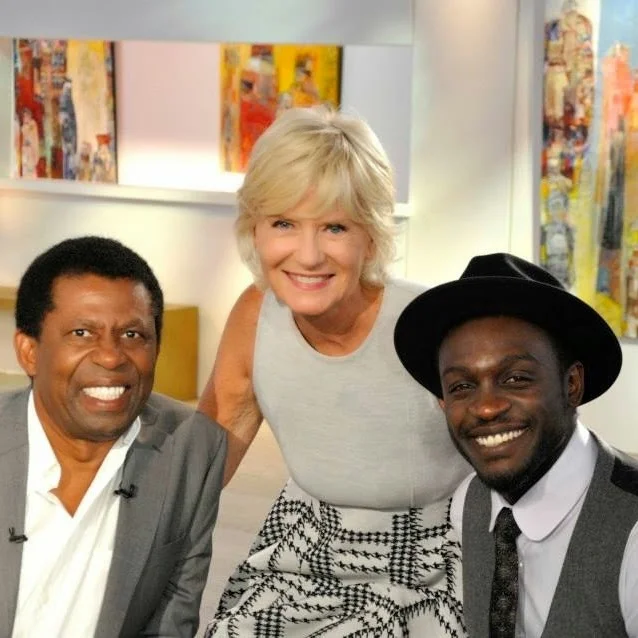 http://www.corneillefans.net/2014/09/corneille-ou-cafe.html